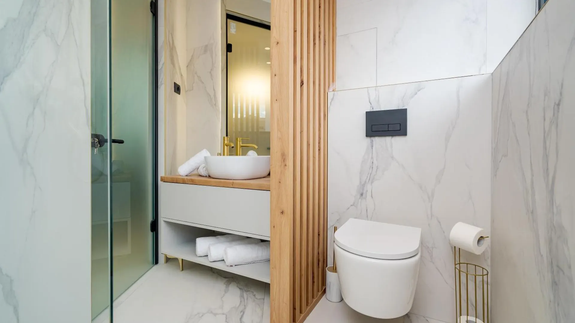 Ultracentral High-End Apartment With Balcony Bukarest Rumänien